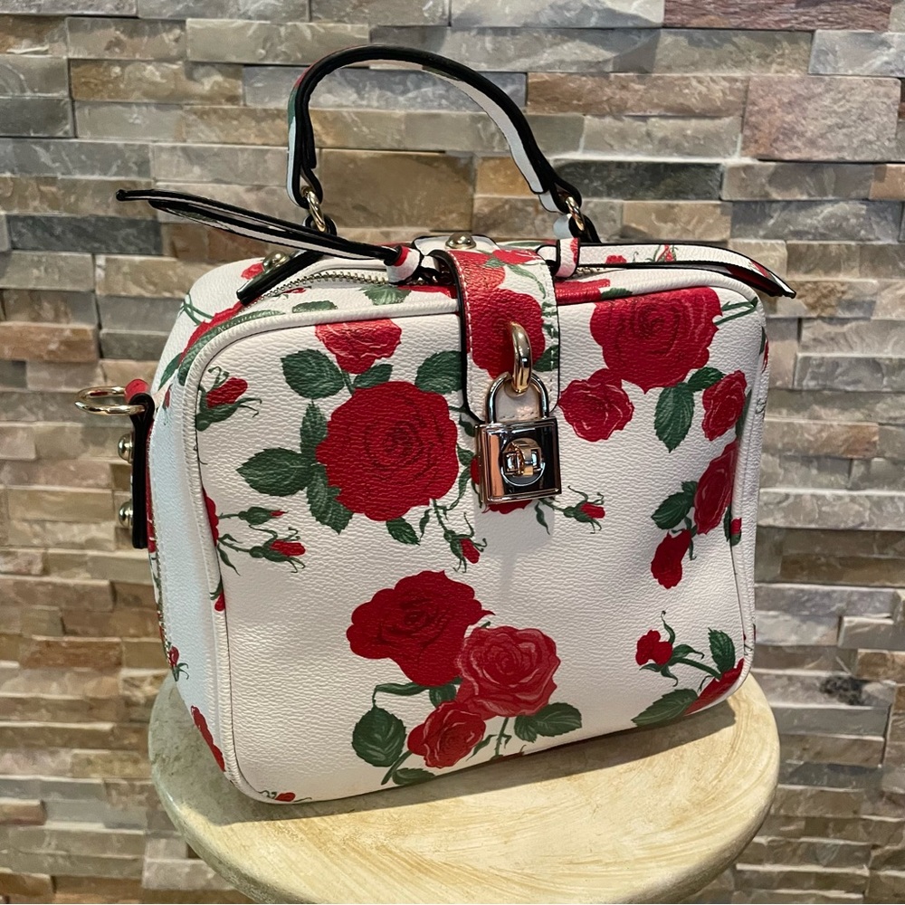 Small women’s handbag “Roses”